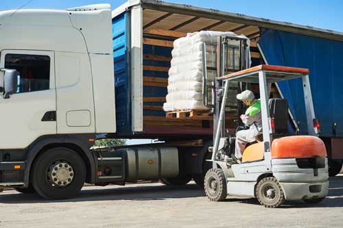 A transportation broker arranges the shipment of goods across the country.